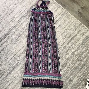 Beautiful maxi dress perfect for summer!